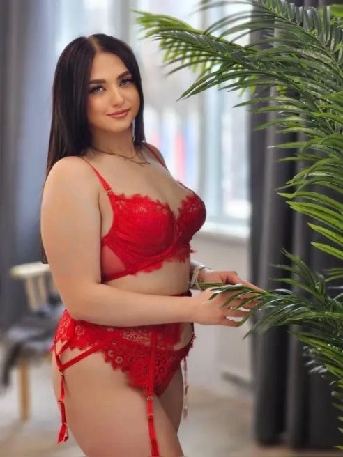 💗 Луч солнца в вашем небесном эмоциональном космосе, приглашающий вас в солнечное царство страсти. Готова подарить вам своё тепло 💗 Луч солнца в вашем небесном эмоциональном космосе, приглашающий вас в солнечное царство страсти. Готова подарить вам своё тепло