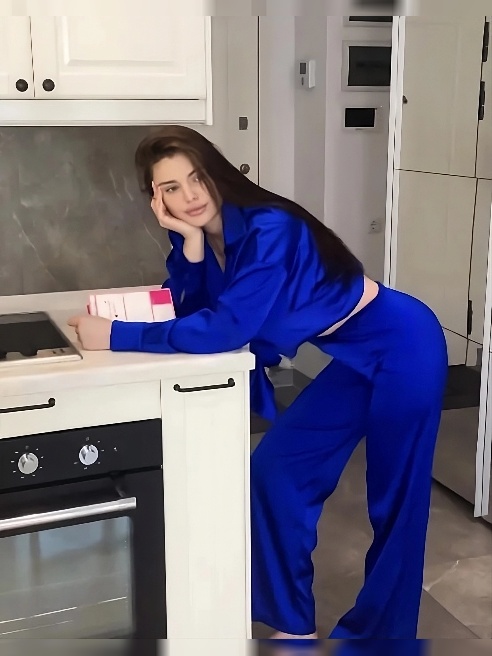 Страстная жгучая брюнетка💋 Раскрепощённая, соблазнительная, ухоженная, с утончённой фигурой жду в гости 💦💦💦💦💦