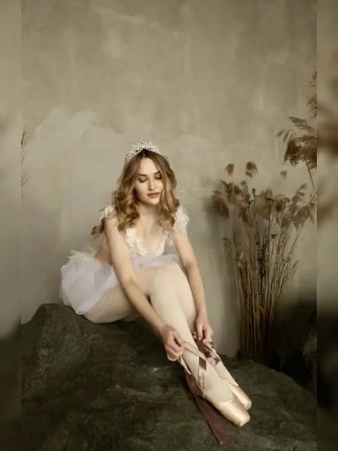 Балерина, 100% natural beauty с мозгами и высоким либидо, смотри мои каналы в описании❤️