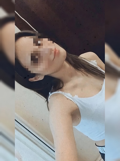 🐍Привет! Меня зовут Алина. Я образованная, милая и спокойная девушка🐍