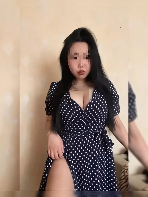 Сочная азиаточка с натуральной грудью 6 размера😈 100% индивидуально, конфиденциально и с оргазмом.😈(почти все входит в часик)