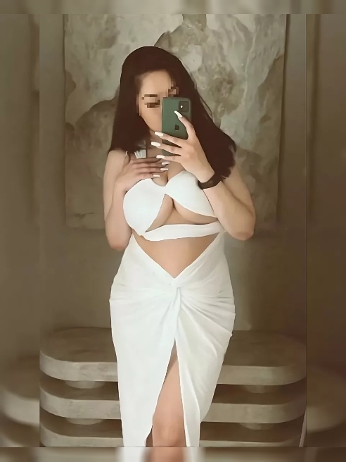 Сочная азиаточка с натуральной грудью 6 размера😈 100% индивидуально, конфиденциально и с оргазмом.😈(почти все входит в часик)