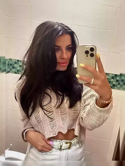 Впервые на сайте!🥰❤️
Шикарная брюнетка , с голубыми глазами! Сочной, красивой фигурой!
И грудью 4 размера!💋 Впервые на сайте!🥰❤️
Шикарная брюнетка , с голубыми глазами! Сочной, красивой фигурой!
И грудью 4 размера!💋