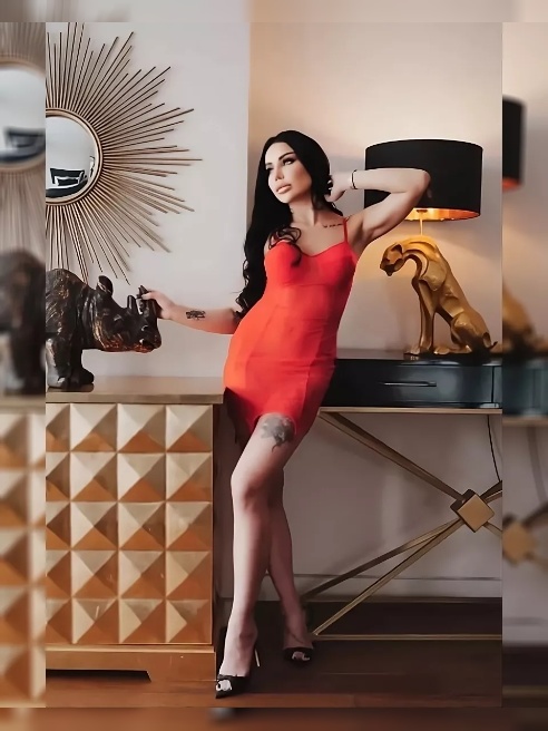 новый тг канал  https://t.me/astoon_martini 🖤 Чувственная брюнетка , с большой грудью и пухлыми губами. Стройная фигура 👅