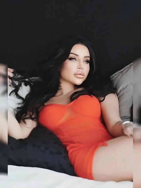 Добро пожаловать в мир сладости и райского удовольствия!
Я - CANDY LINA 🍭
Твоя идеальная спутница, которая скрасит любой вечер Добро пожаловать в мир сладости и райского удовольствия!
Я - CANDY LINA 🍭
Твоя идеальная спутница, которая скрасит любой вечер