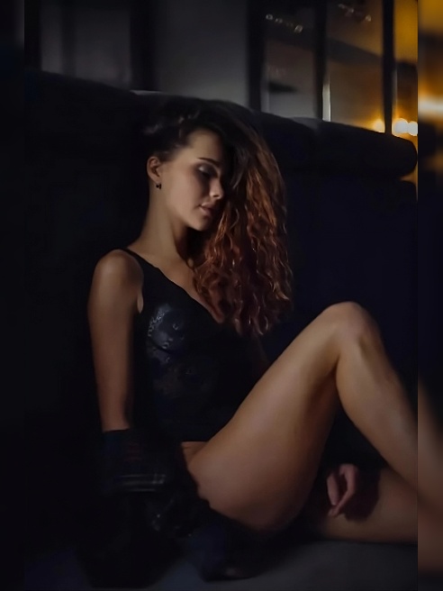Фото мои! И почему многих это удивляет?😅
Жду в гости в моих апарт. рядом с Moscow City ,
Я могу стать твоей чудесной любовницей🥰