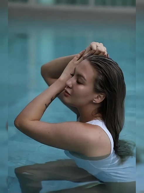 Буду ждать прекрасных мужчин и совершать неприличные вещи🤭🤤