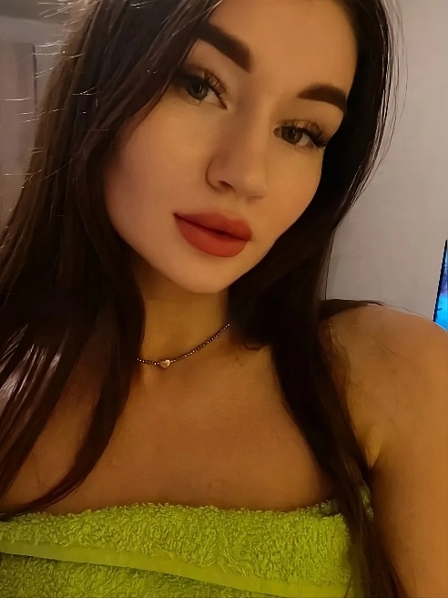 Я молодая, миниатюрная милашка 💓
В сфере совсем недавно, но очень старательная малышка 🥰 Я молодая, миниатюрная милашка 💓
В сфере совсем недавно, но очень старательная малышка 🥰