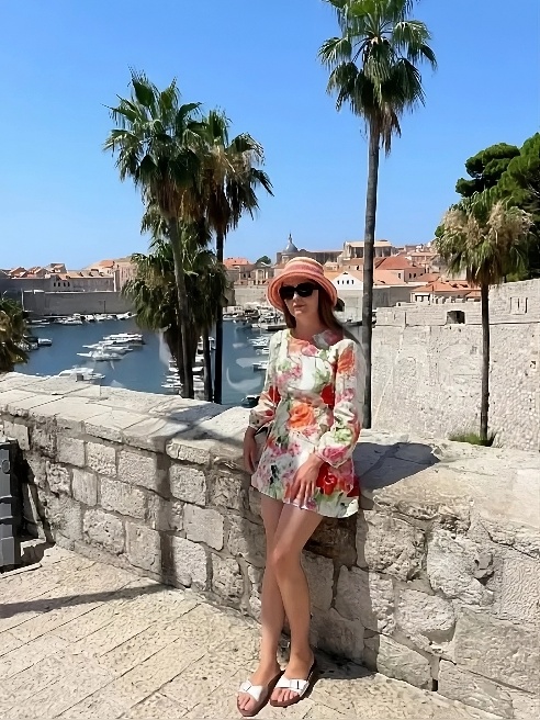 Привет я Настенька💕💕💕,на сайте я новенькая, это мне в новинку. Встреча Без предоплаты по факту. Фото мои. Жду тебя сегодня)
