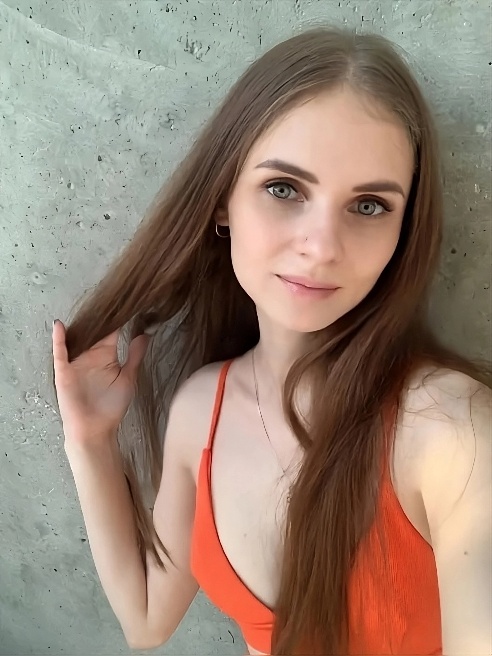 Настоящая русская девушка 🔥🔥 С изысканными формами 🤤 Молодое послушное твоим рукам тело, девичья фигурка и неудержимое желание. Ст