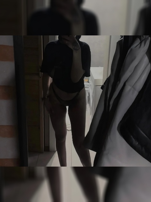 В часик включены: МБР, куни, фетиш, поцелуи, поза 69. Фотки мои, живу одна! 🍌😋