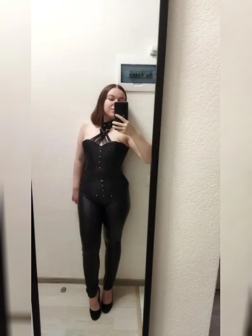 Милая🐱 и в то же время страстная 🔥массажистка, приглашаю на умопомрачительный массаж❤️ Вирт/видео от 4000