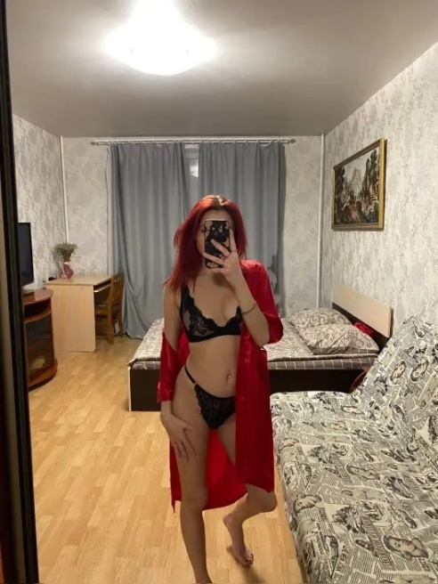 Приветики 💋🔥 Я молодая и миниатюрная, принцесса воплоти, но без короны😄🎈 Приветики 💋🔥 Я молодая и миниатюрная, принцесса воплоти, но без короны😄🎈
