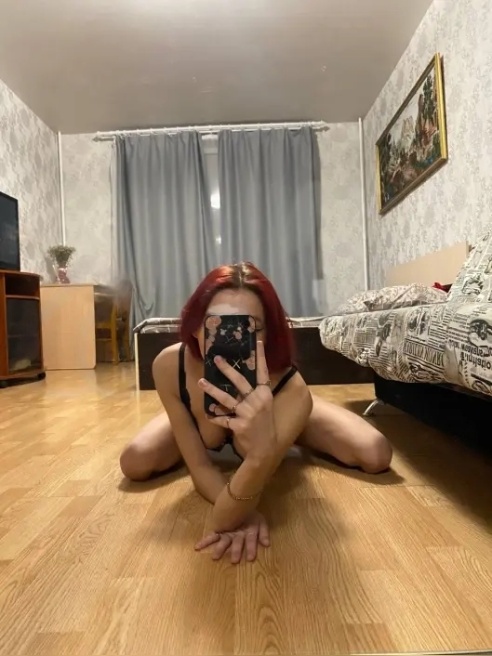 Приветики 💋🔥 Я молодая и миниатюрная, принцесса воплоти, но без короны😄🎈 Приветики 💋🔥 Я молодая и миниатюрная, принцесса воплоти, но без короны😄🎈