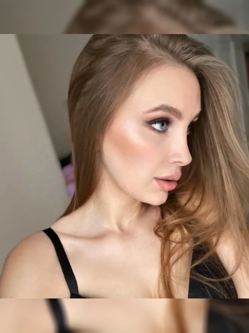 Если ты всё ещё не веришь в чудо ,значит пора познакомиться со мной 😇 Если ты всё ещё не веришь в чудо ,значит пора познакомиться со мной 😇