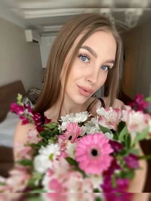 Если ты всё ещё не веришь в чудо ,значит пора познакомиться со мной 😇