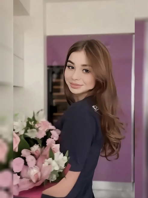 Милая малышка  ждёт тебя у себя дома 
пиши :   +7 981-228-30-29  👇🏻 описание и условия