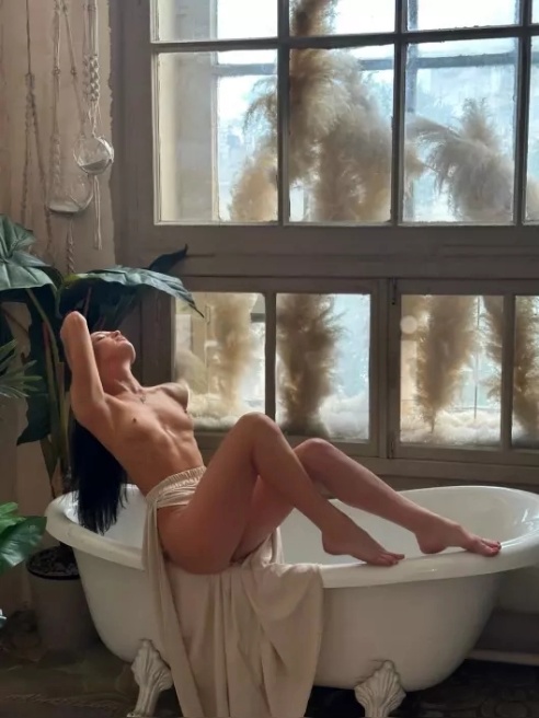 Люблю, а главное умею доставлять удовольствие 😈💦 Люблю, а главное умею доставлять удовольствие 😈💦