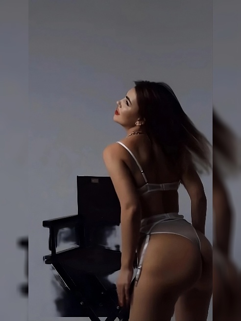 Приветики 💋я Соня  мне 22 года, проездом в Москве, натуральная стоячая грудь , фигуристая и сочная попа!🍑
+79801930044