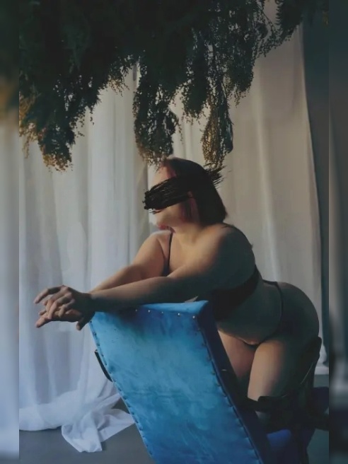 Ты готов окунуться в мир, где тайны раскрываются только в постели?💦