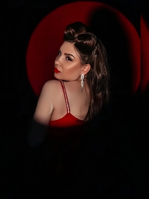 Нежная, чуткая, образованная
🔥Звезда PlayBoy🦋 💝