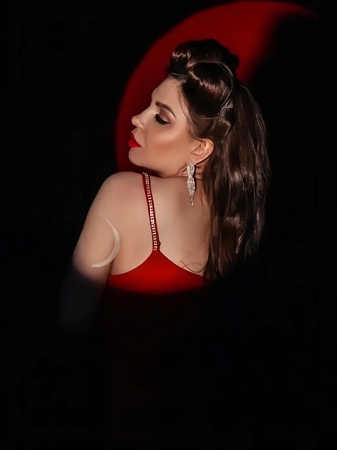 Нежная, чуткая, образованная
🔥Звезда PlayBoy🦋 💝