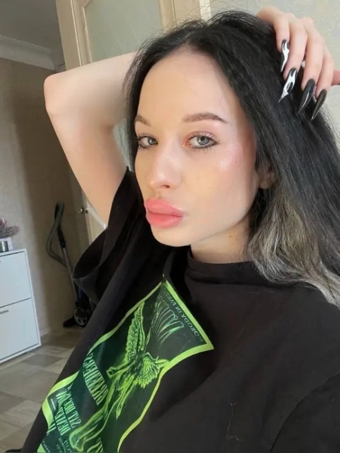 В часик входит: классика, минет, куни, поцелуи по симпатии 💋 приглашаю тебя на свидание! Мастерица глубокого минета!