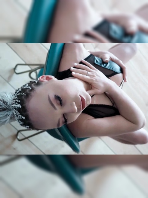 📸Недавно сделала новую фотосессии и жду Ваших оценок!!!
