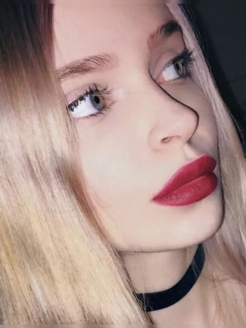 Натуральная миниатюрная девочка в поиске любимого Мужчины❤️
Для твоего удобства - ALL INCLUSIVE 🔥