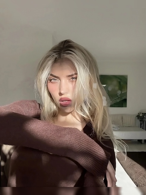 Привет! Впервые на этом сайте, буду рада познакомиться с Вами❤️