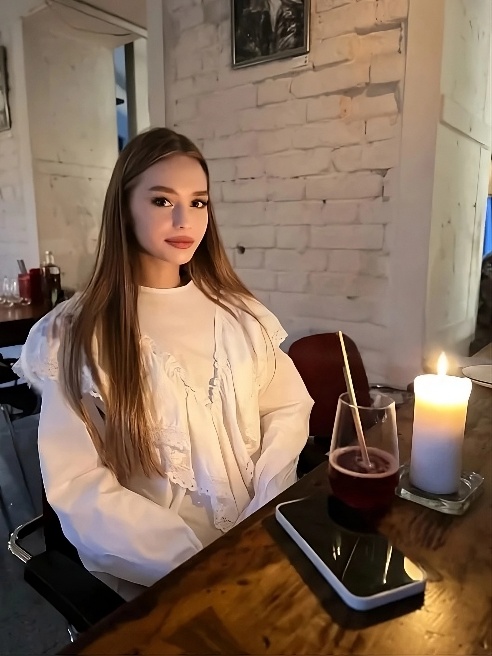 Не люблю тянуть время и сразу перехожу к делу💖. Я открыта для экспериментов, полна желания🔥.