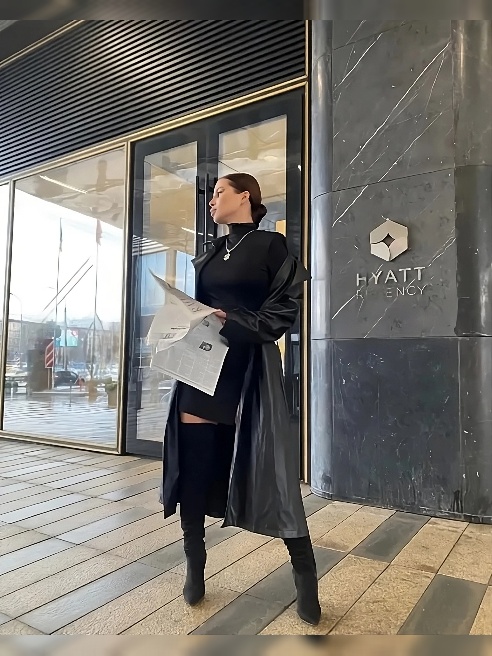Высокая, спортивная  танцовщица 💃 
Друзья называют меня уникальной
А мужчинам оставляю долгое приятное послевкусие 😘
