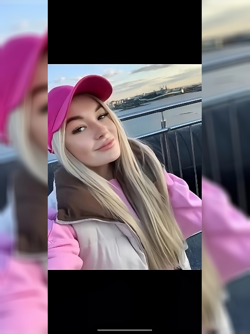 Всем приветик ,Я Лиза ❤️
Очень люблю мужчин и секс ❤️всегда рада новым знакомствам 💖😊 Всем приветик ,Я Лиза ❤️
Очень люблю мужчин и секс ❤️всегда рада новым знакомствам 💖😊