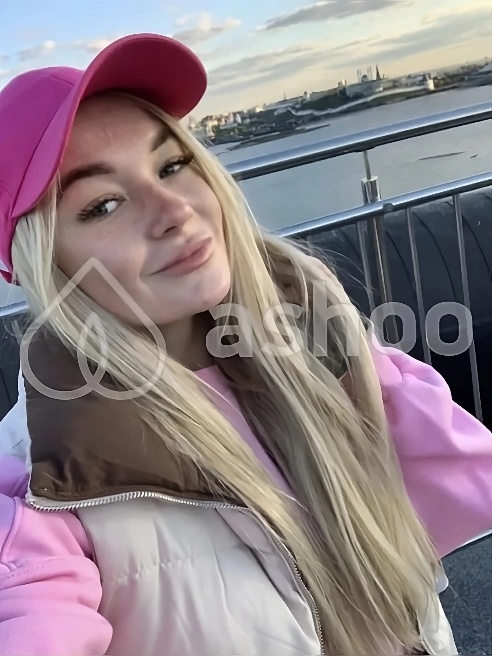 Всем приветик ,Я Лиза ❤️
Очень люблю мужчин и секс ❤️всегда рада новым знакомствам 💖😊