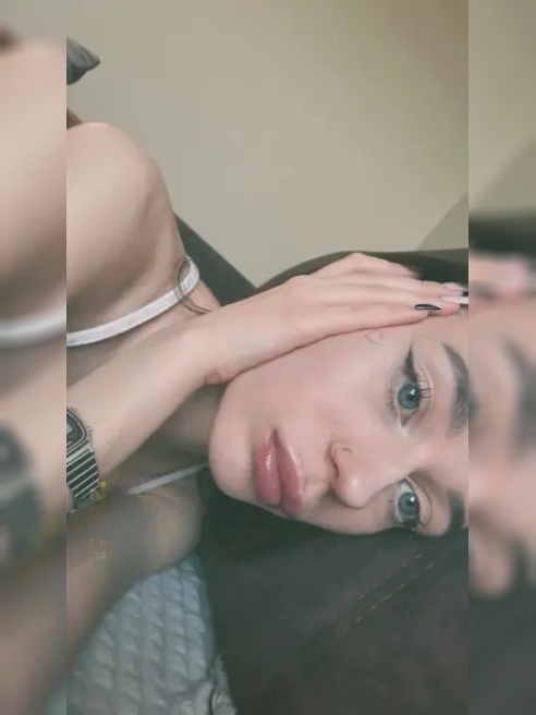 Приехала в Москву впервые 💋
реальные 18 лет 🔥