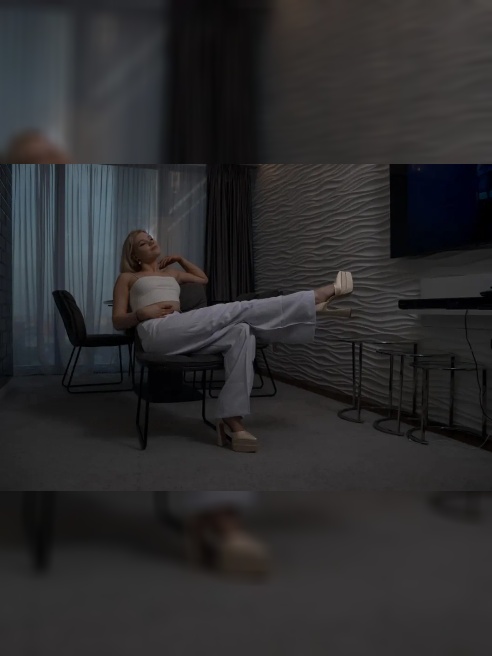 подписаться на мой канальчик https://t.me/viktoria_fridri
◆
Белокурая куколка с фарфоровой кожей подарю тебе райское наслаждение