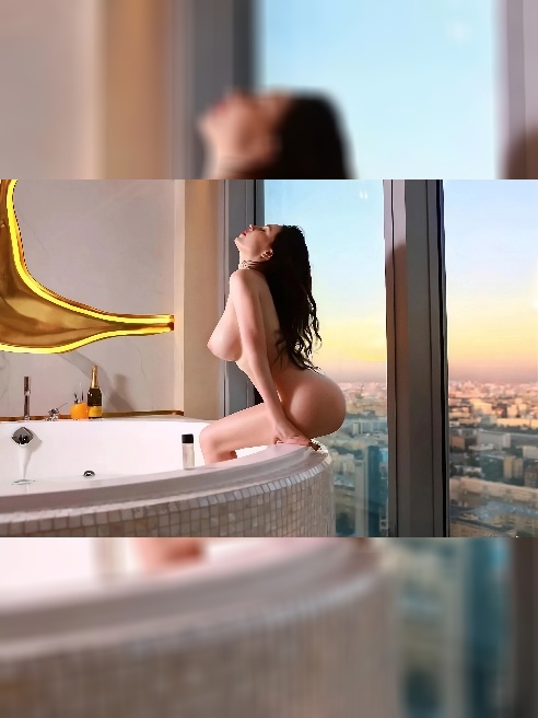 Реальная 💯% Инди 💯 %.
Фото от августа 2023