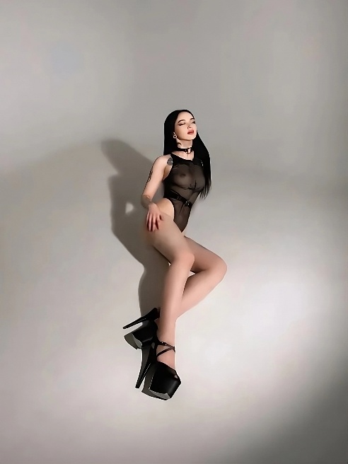 Жду не дождусь твоего сообщения, милый😘