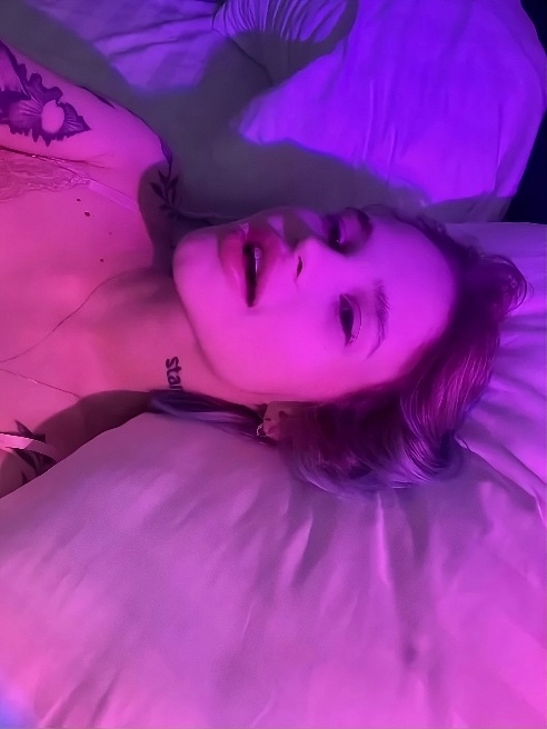 До самого незабываемого вечера тебе осталось всего одно сообщение 💜
Telegram @aliceloveeee До самого незабываемого вечера тебе осталось всего одно сообщение 💜
Telegram @aliceloveeee