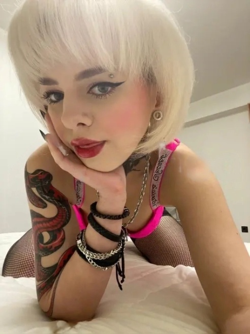Есть программы для неопытных и девственников  💋 сочный мбр входит в цену моего часика 💗принимаю одна!
