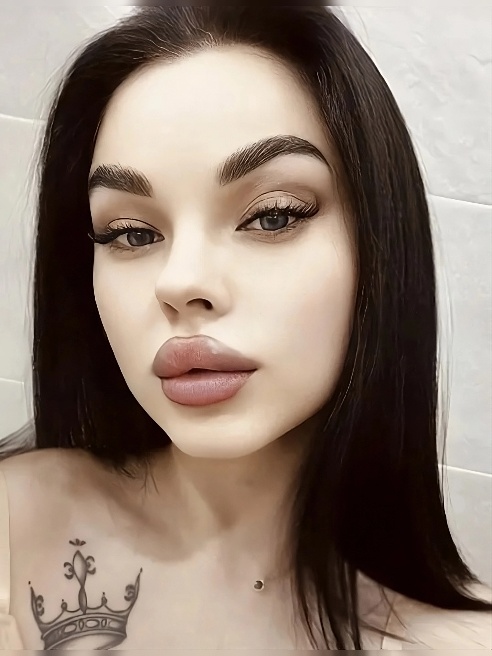 Малышка с пошлыми фантазиями 🔥💋
Мой сладкий МБР в подарочек 🎁