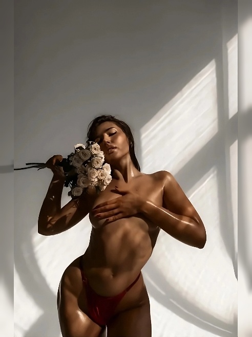 Мёд  для твоих глаз💦
https://t.me/pieceof_sweetypie