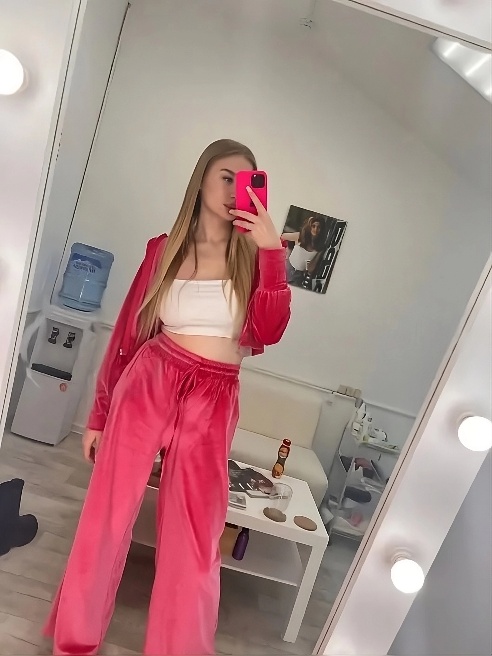Молоденькая актриса из твоих фантазий💞
Продемонстрирую свои навыки на нашем свидании)