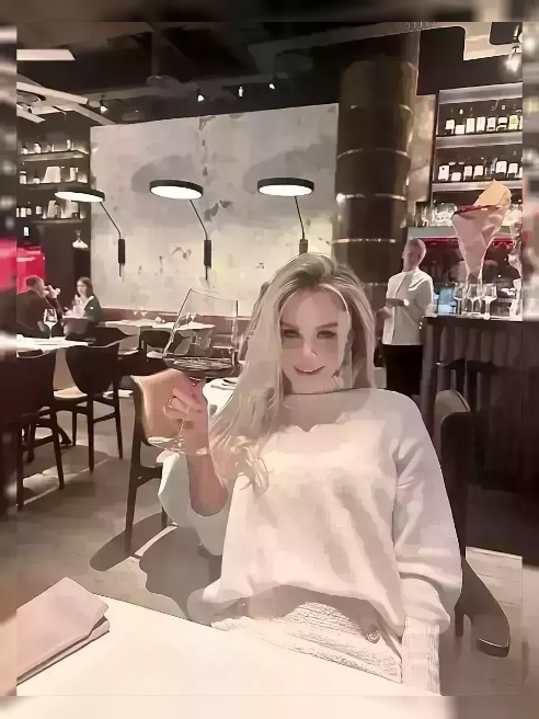 Мои горячие поцелуи🫦💋 сведут тебя с ума ❤️🔥❤️🔥 Мои горячие поцелуи🫦💋 сведут тебя с ума ❤️🔥❤️🔥