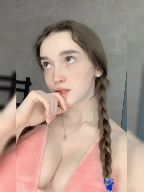 Меня зовут Милана 💕 Мне 19 🐣
Я помогу тебе расслабиться и воплотить все твои фантазии и желания😘
Не теряй время! Пиши! Звони!