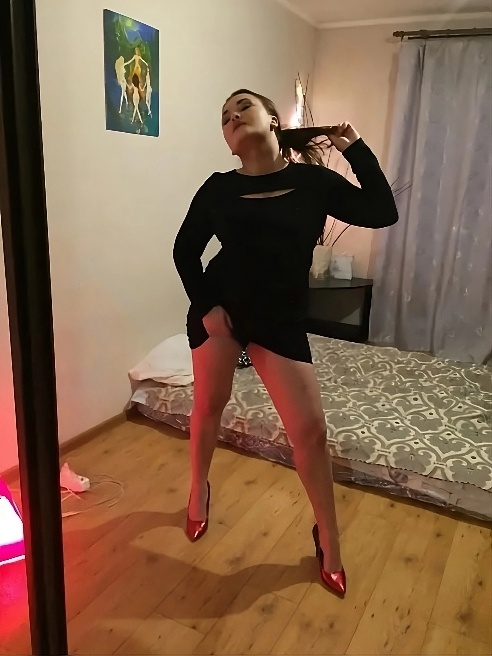 Здравствуйте! Реальная индивидуалка, апартаментов пока что нет, только выезд. Поеду с юга Санкт-Петербурга.