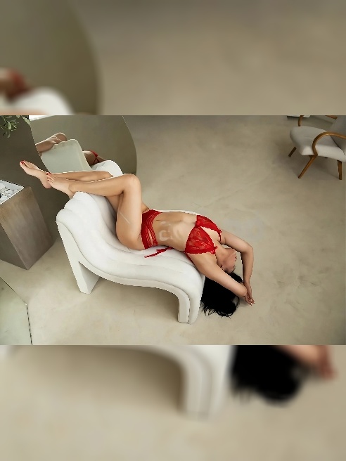 Мбр включен в часик 💦😘
Милая и ласковая азиаточка ☺️