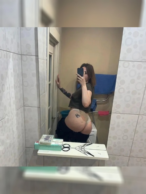 Это будет наша маленькая грязная шалость, но мы никому о ней не расскажем.