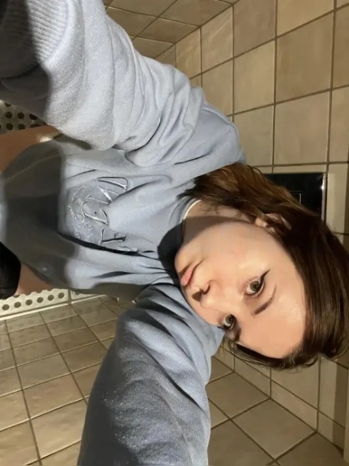 Это будет наша маленькая грязная шалость, но мы никому о ней не расскажем.