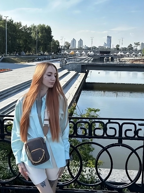 Твоя рыженькая кошечка😘 очень ласковая и гостеприимная , с высоким уровнем комфорта ❤️
